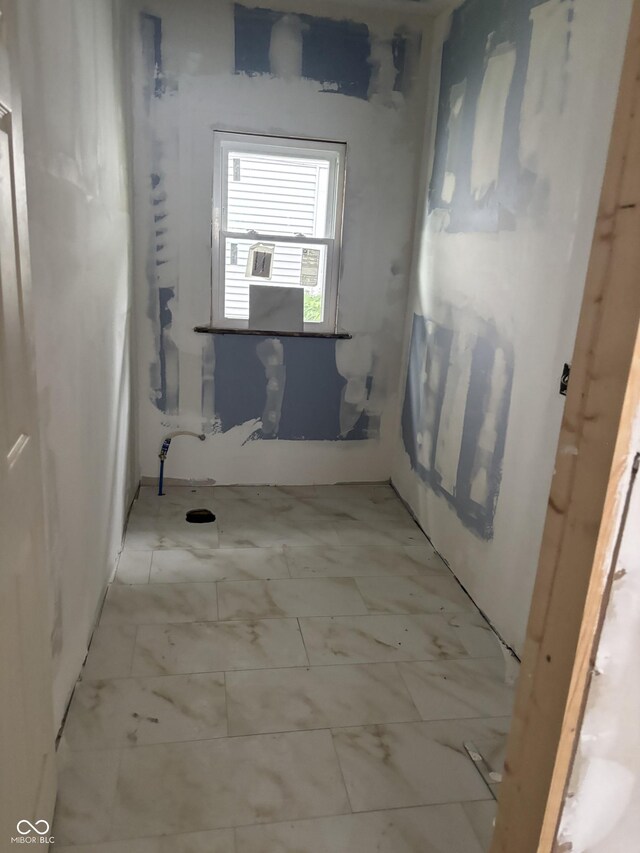 3526 Evergreen Ave, Indianapolis, IN 46205 - view of bathroom