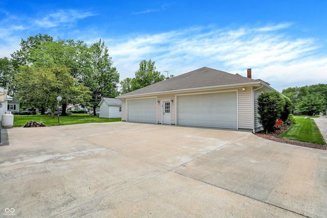 203 N Cross St, Hillsboro, IN 47949 - view of detached garage