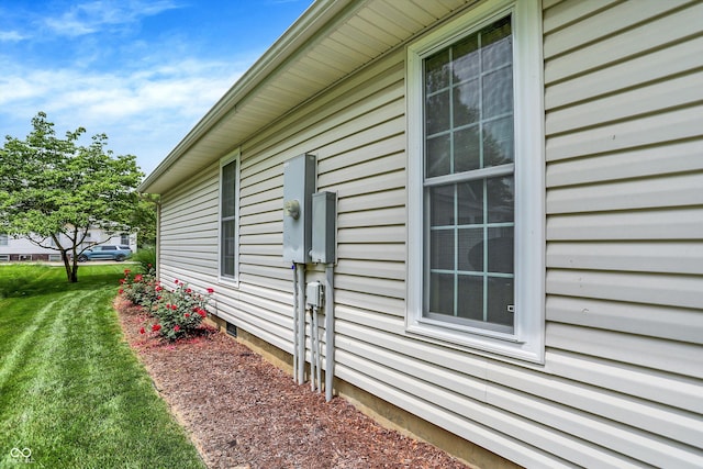 203 N Cross St, Hillsboro, IN 47949 - view of home's exterior featuring a lawn