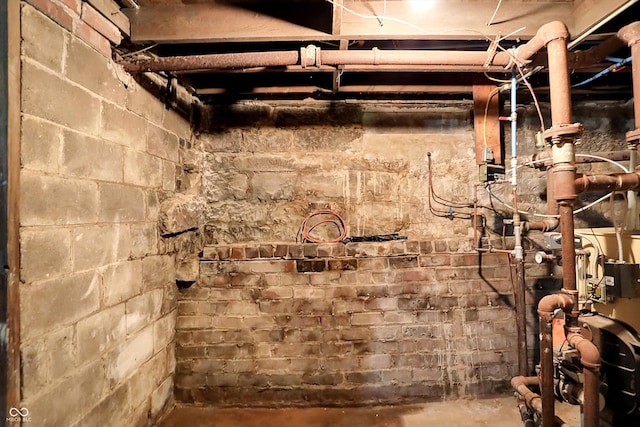 203 N Cross St, Hillsboro, IN 47949 - view of utility room