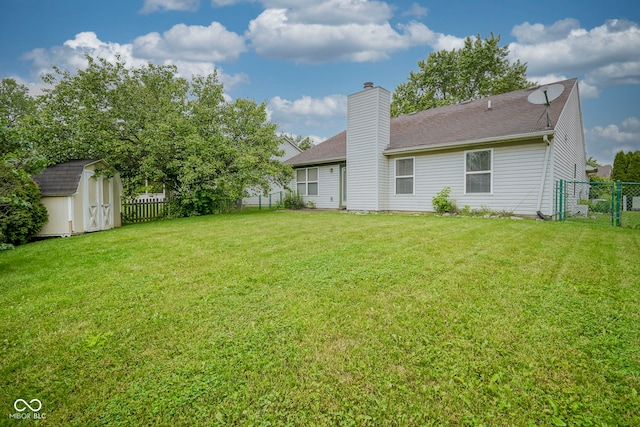7724 Blackthorn Dr, Indianapolis, IN 46236 - view of yard