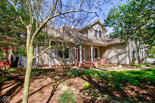 3533 Alexandria Pike, Anderson, IN 46012 - traditional home featuring a porch