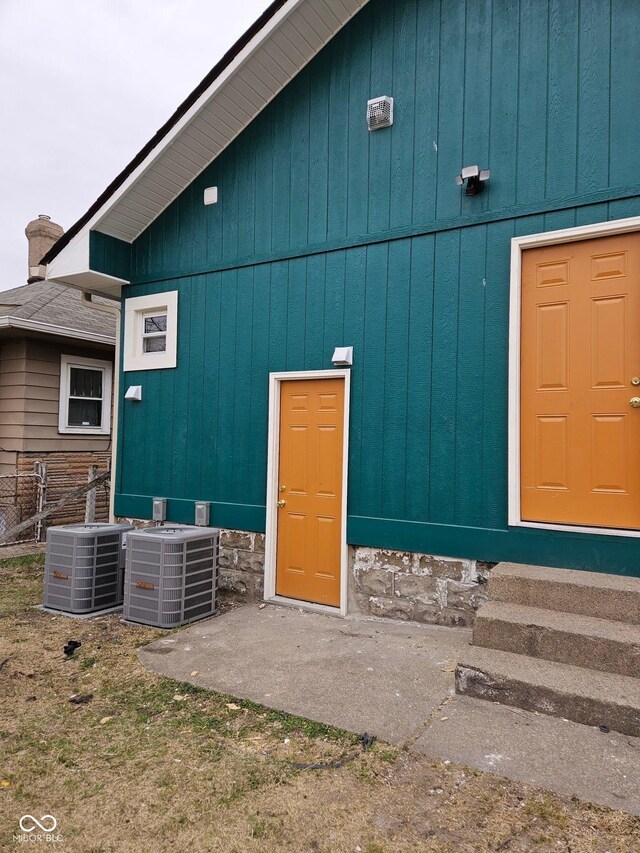 1644 Dr Andrew J Brown Ave, Indianapolis, IN 46202 - entrance to property featuring cooling unit