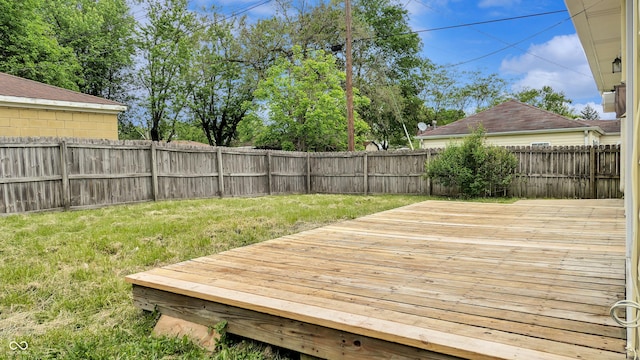 5806 E 19th St, Indianapolis, IN 46218 - view of deck