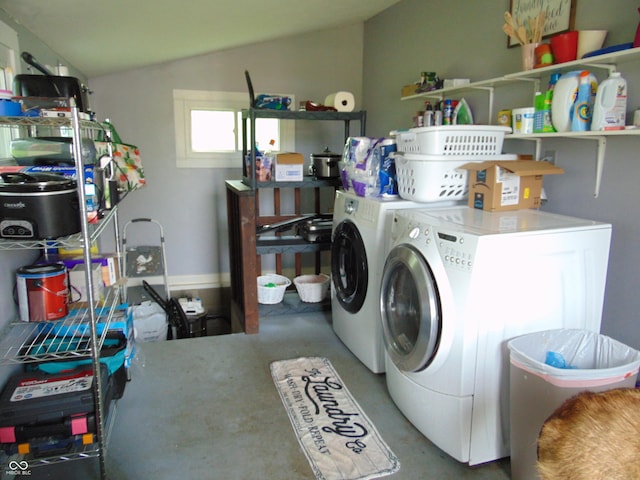 205 W S St, Darlington, IN 47940 - laundry area featuring washing machine and clothes dryer