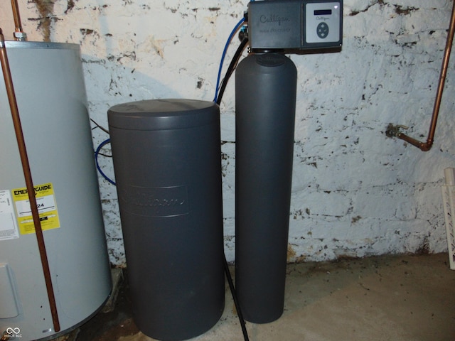 205 W S St, Darlington, IN 47940 - utilities featuring gas water heater