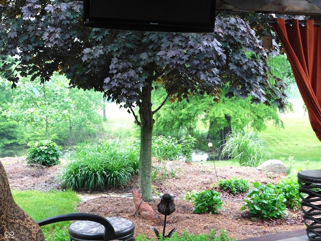 681 S County Road 150 W, Greensburg, IN 47240 - view of yard