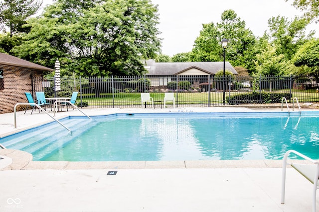 3935 Offshore Dr, Columbus, IN 47203 - community pool featuring a patio
