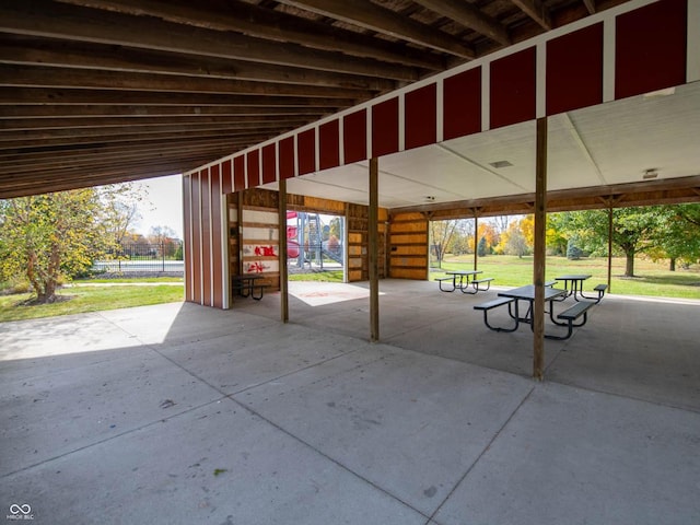 3292 W Longbranch Dr, Monrovia, IN 46157 - view of patio