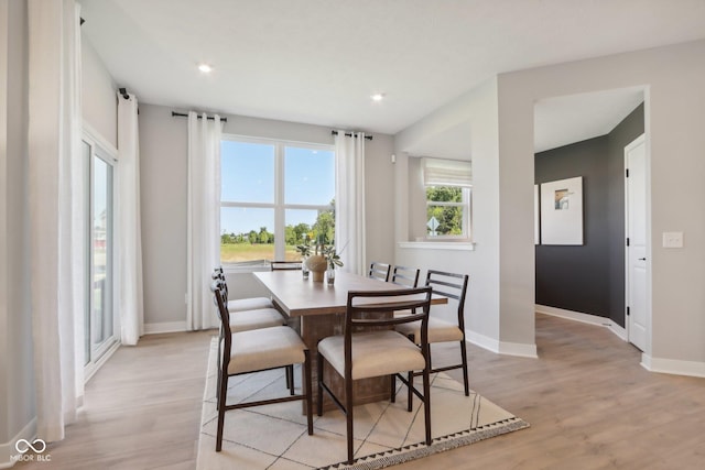 577 Dalton Way, Avon, IN 46123 - dining room with light wood-type flooring, baseboards, and recessed lighting