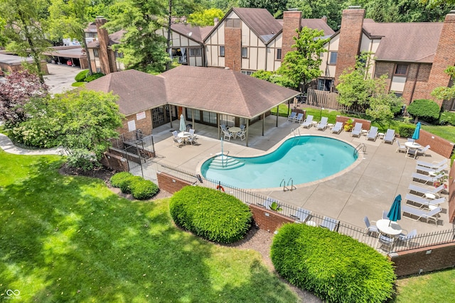 2267 Rome Dr Unit A, Indianapolis, IN 46228 - community pool with a patio area and a residential view