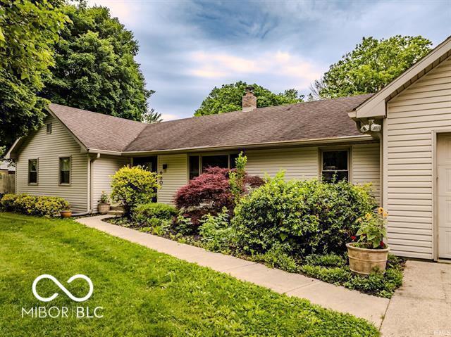 6607 W Ryan Dr, Anderson, IN 46011 - photo 2