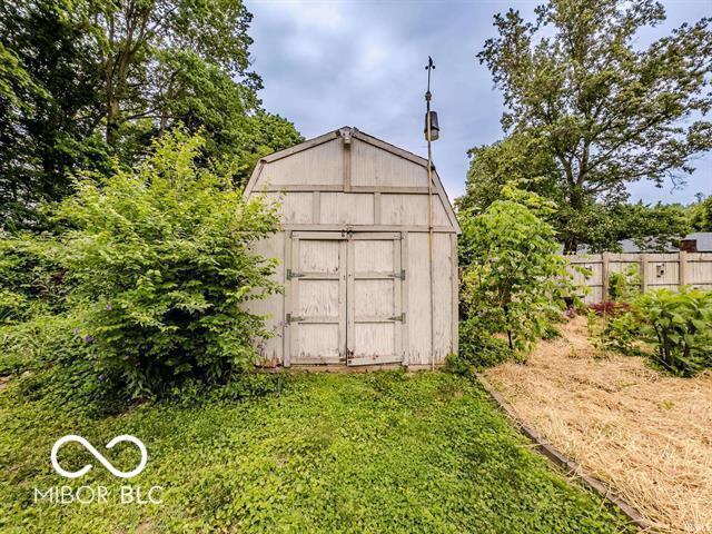6607 W Ryan Dr, Anderson, IN 46011 - photo 33