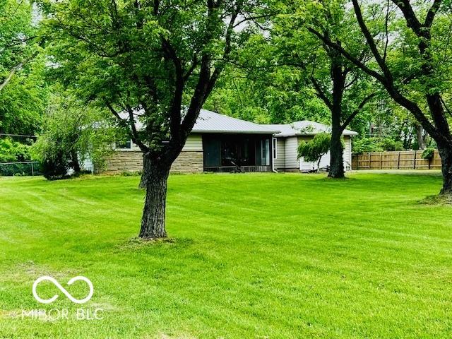 3824 Forest Ridge Dr, Fort Wayne, IN 46804 - view of yard