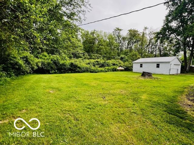 3824 Forest Ridge Dr, Fort Wayne, IN 46804 - view of grassy yard