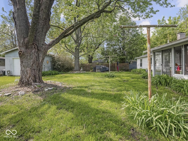 4305 Clinton St, Lawrence, IN 46226 - view of yard