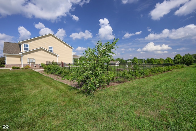 9018 E Gayle Dr, Morgantown, IN 46160 - view of yard
