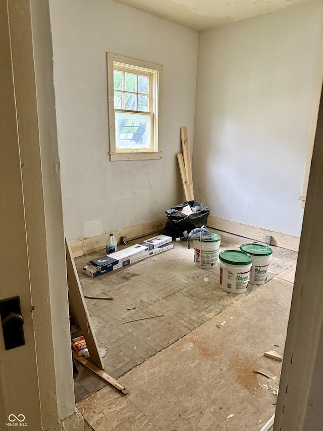 621 E Main St, Muncie, IN 47305 - view of empty room