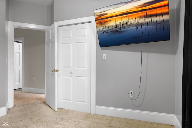 435 Cedar View Ln, Bedford, IN 47421 - detailed view of baseboards