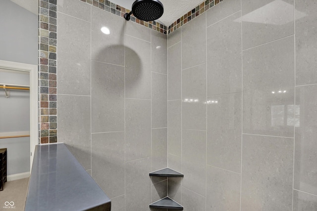 1410 Shadow Ct, Zionsville, IN 46077 - bathroom featuring a tile shower