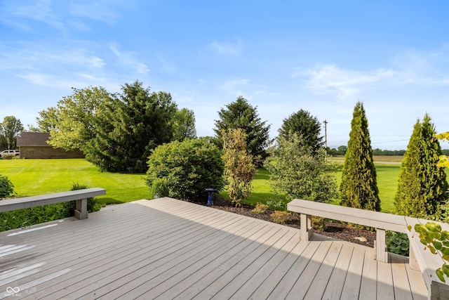 1607 Michelle Mnr, Danville, IN 46122 - wooden terrace featuring a yard