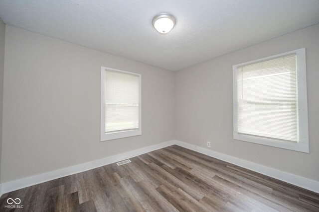 564 S Bosart Ave, Indianapolis, IN 46203 - photo 10