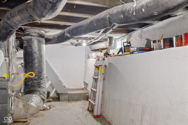 938 N Tuxedo St, Indianapolis, IN 46201 - view of unfinished basement