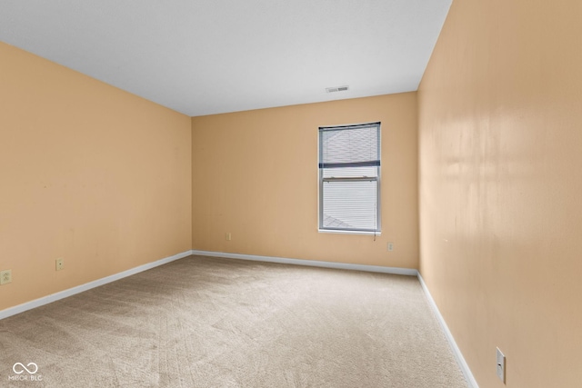 5852 Long Ridge Pl, Indianapolis, IN 46221 - unfurnished room featuring carpet and baseboards