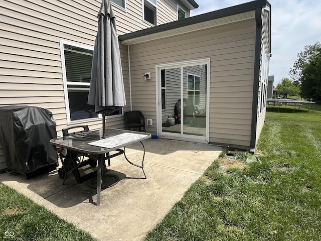 1518 Valdarno Dr, Greenwood, IN 46143 - view of patio