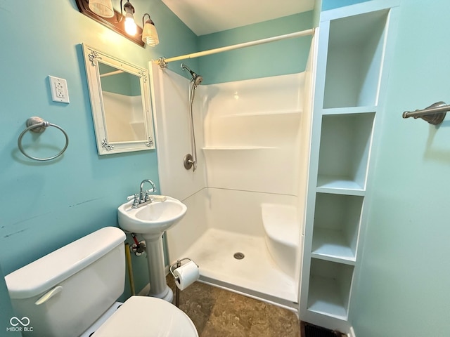 4853 Wentworth Blvd, Indianapolis, IN 46201 - bathroom with a shower