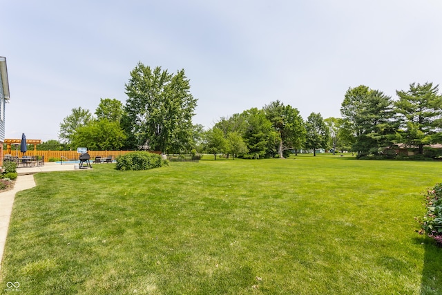 7935 N County Road 650 E, Brownsburg, IN 46112 - view of yard featuring a patio