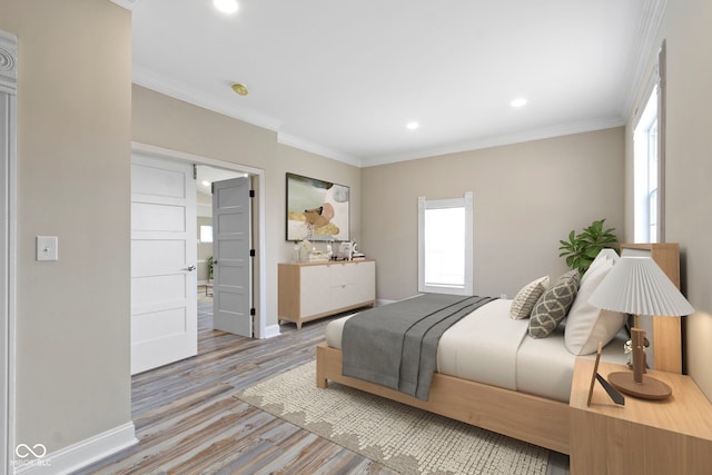2111 S A St, Elwood, IN 46036 - bedroom with light wood-style flooring, baseboards, ornamental molding, and recessed lighting