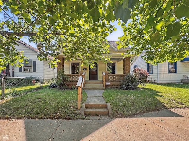 621 N Livingston Ave, Indianapolis, IN 46222 - view of front of property featuring a porch