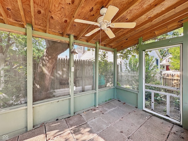 621 N Livingston Ave, Indianapolis, IN 46222 - unfurnished sunroom with ceiling fan