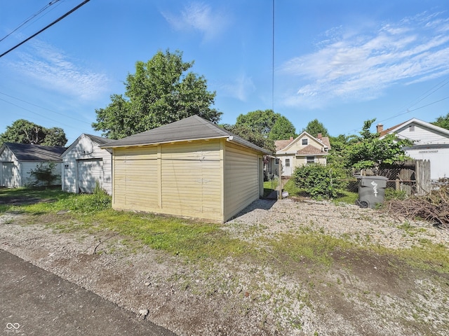 621 N Livingston Ave, Indianapolis, IN 46222 - garage with a storage shed