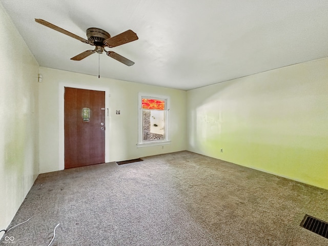 621 N Livingston Ave, Indianapolis, IN 46222 - carpeted empty room featuring a ceiling fan