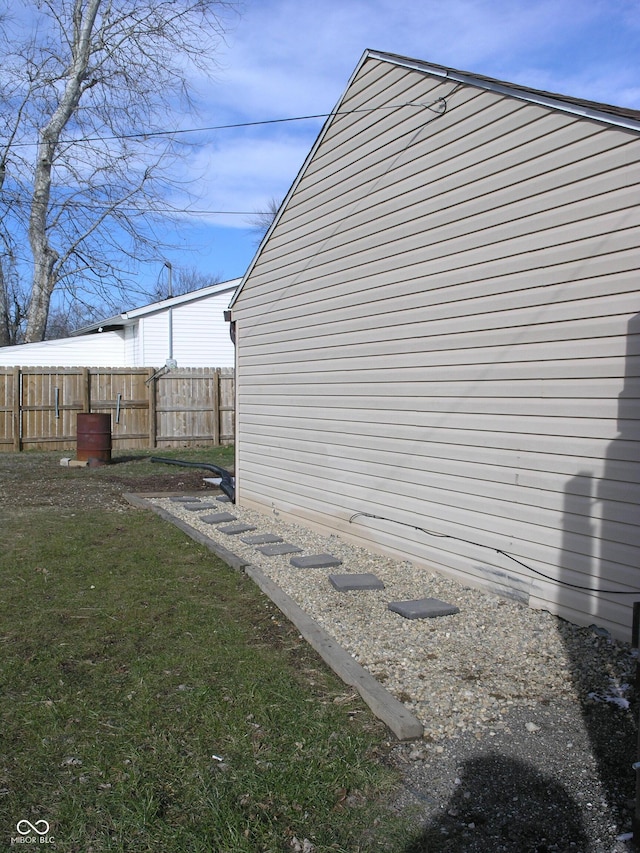 3456 S Sadlier Dr S, Indianapolis, IN 46239 - view of side of property