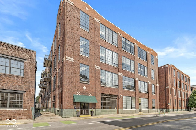 630 N College Ave Unit 204, Indianapolis, IN 46204 - photo 3
