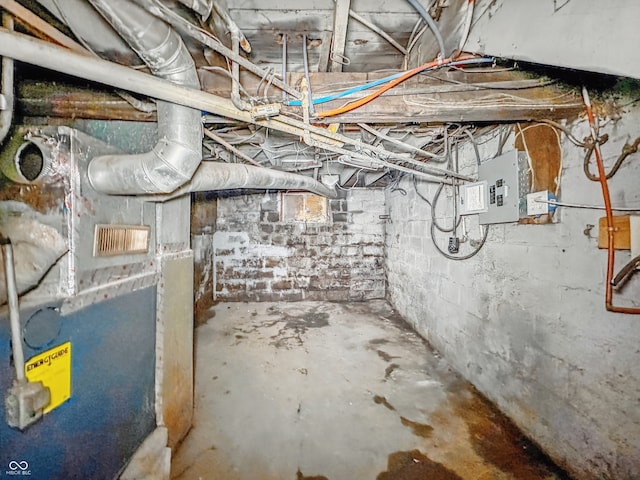 3526 E Vermont St, Indianapolis, IN 46201 - unfinished below grade area featuring electric panel