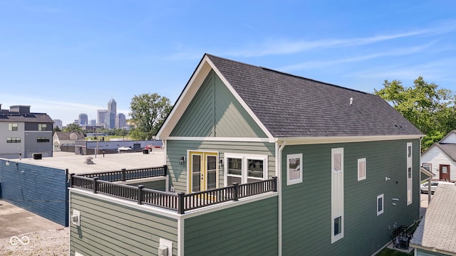 1405 Deloss St, Indianapolis, IN 46201 - view of side of property with a balcony