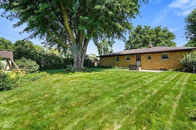 6133 Ashway Ct, Indianapolis, IN 46224 - view of green lawn