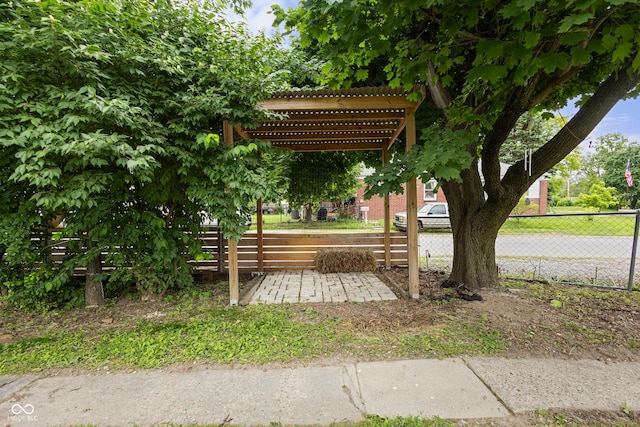 2164 E Raymond St, Indianapolis, IN 46203 - view of yard with a pergola