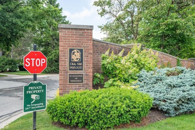 131 Olde Mill Bay, Indianapolis, IN 46260 - view of community sign