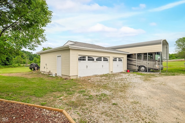 5439 E Kinderhook Rd, Scottsburg, IN 47170 - garage featuring driveway