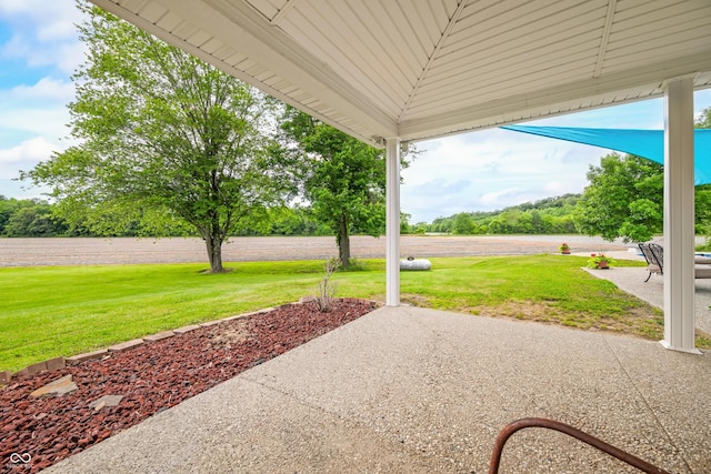 5439 E Kinderhook Rd, Scottsburg, IN 47170 - view of patio / terrace