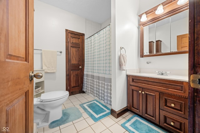 5439 E Kinderhook Rd, Scottsburg, IN 47170 - full bathroom featuring toilet, vanity, tile patterned floors, and curtained shower