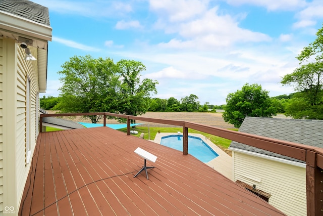 5439 E Kinderhook Rd, Scottsburg, IN 47170 - outdoor pool with a deck
