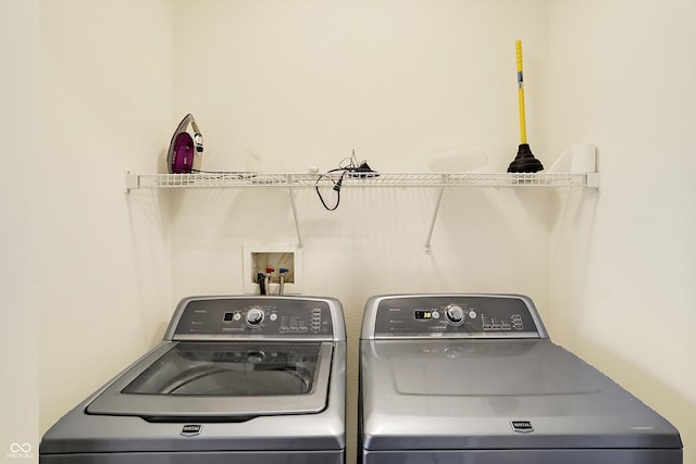 1024 Rotherham Ln, Beech Grove, IN 46107 - washroom with separate washer and dryer