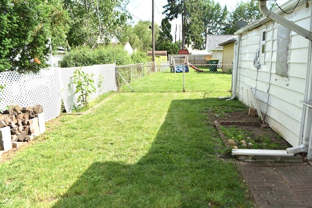1641 Winton Ave, Speedway, IN 46224 - view of yard