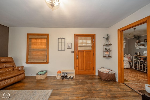 3004 Sheridan St, Anderson, IN 46016 - entrance foyer with wood finished floors and baseboards